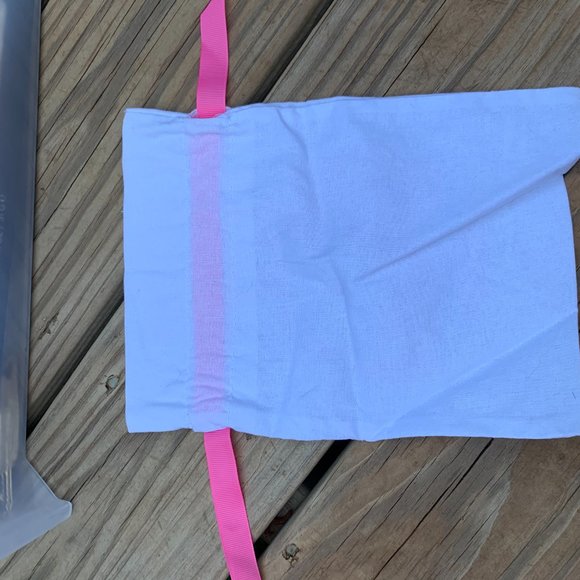 Sephora Play drawstring Makeup Bags - Picture 5 of 11